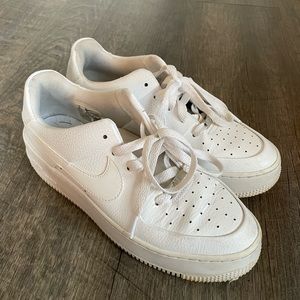 Nike platform airforce ones